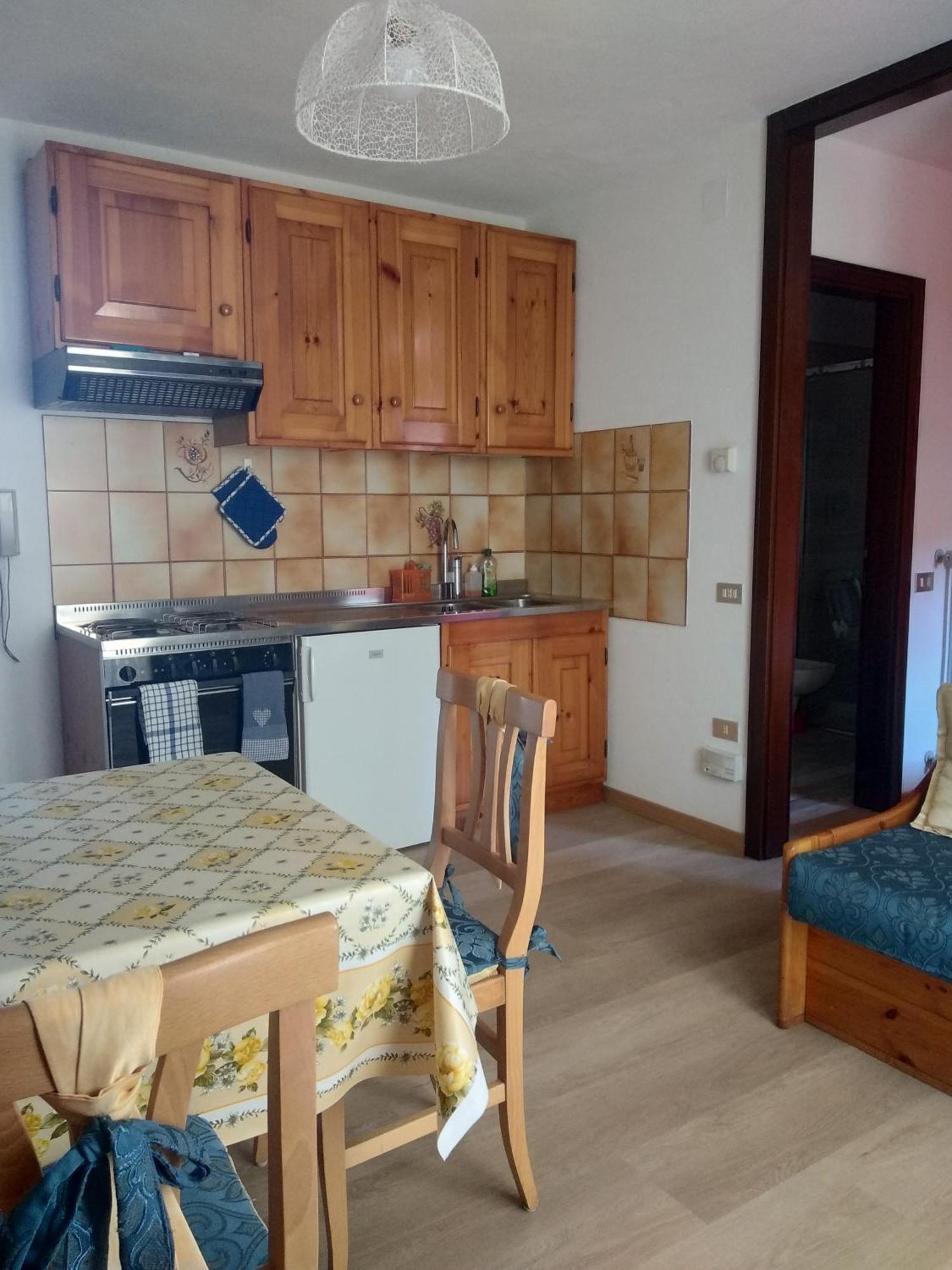 Appartamenti Abetaia Dimaro Habitación foto